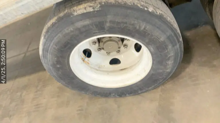 633885918-image-27E492B8-8E9B-4FD3-999D-FB76A33EA84A