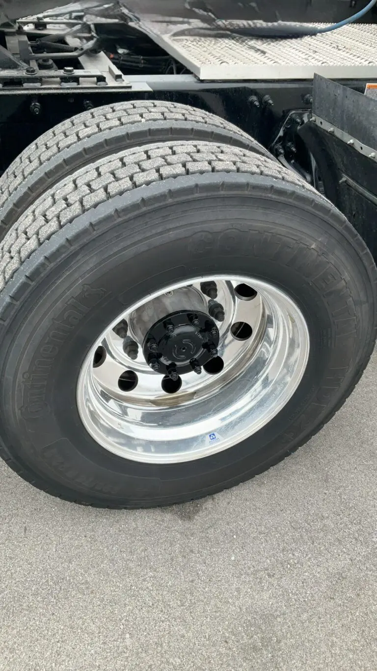 724925379-image-190EDCF0-76B4-4838-BD01-4096F61CE673