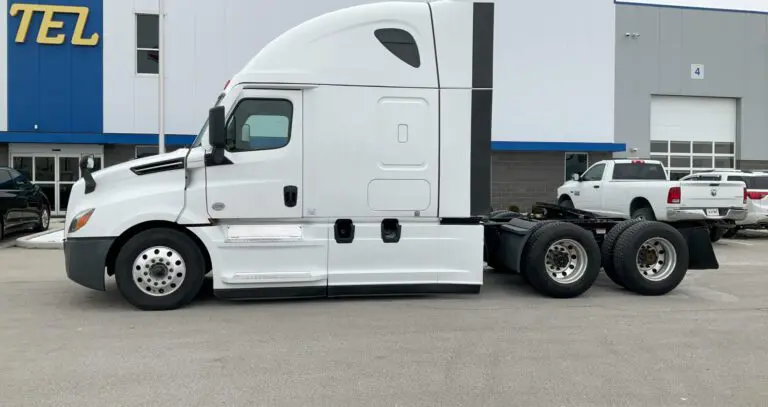 732319317-image-4CF3F653-7F79-45AF-92CF-82E857E937C0