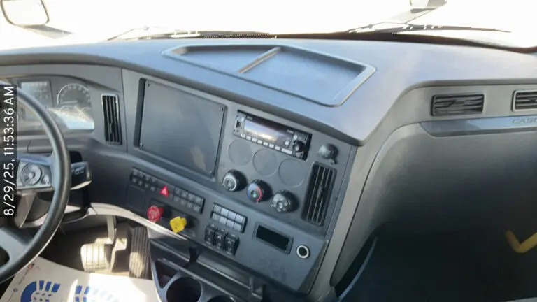 695453650-image-E5C8F07A-D5FF-47A4-B8DC-D0A056578B5A