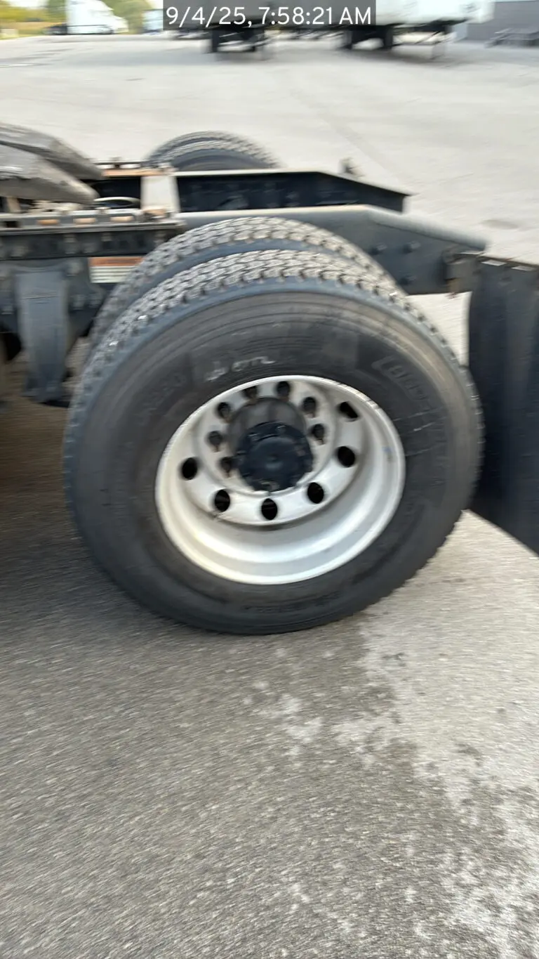 697460519-image-01FE89E3-FF81-4118-9996-E1BFF105ACFC