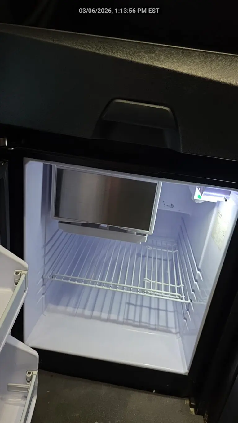 766746277-image-dca9bd13-4b0d-4073-a50f-08138425f8fd-ts