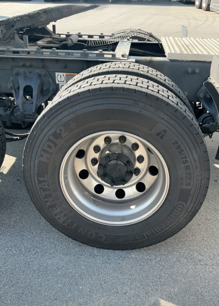 700838668-image-04E7CB59-D68A-4D47-9191-236A38B61219