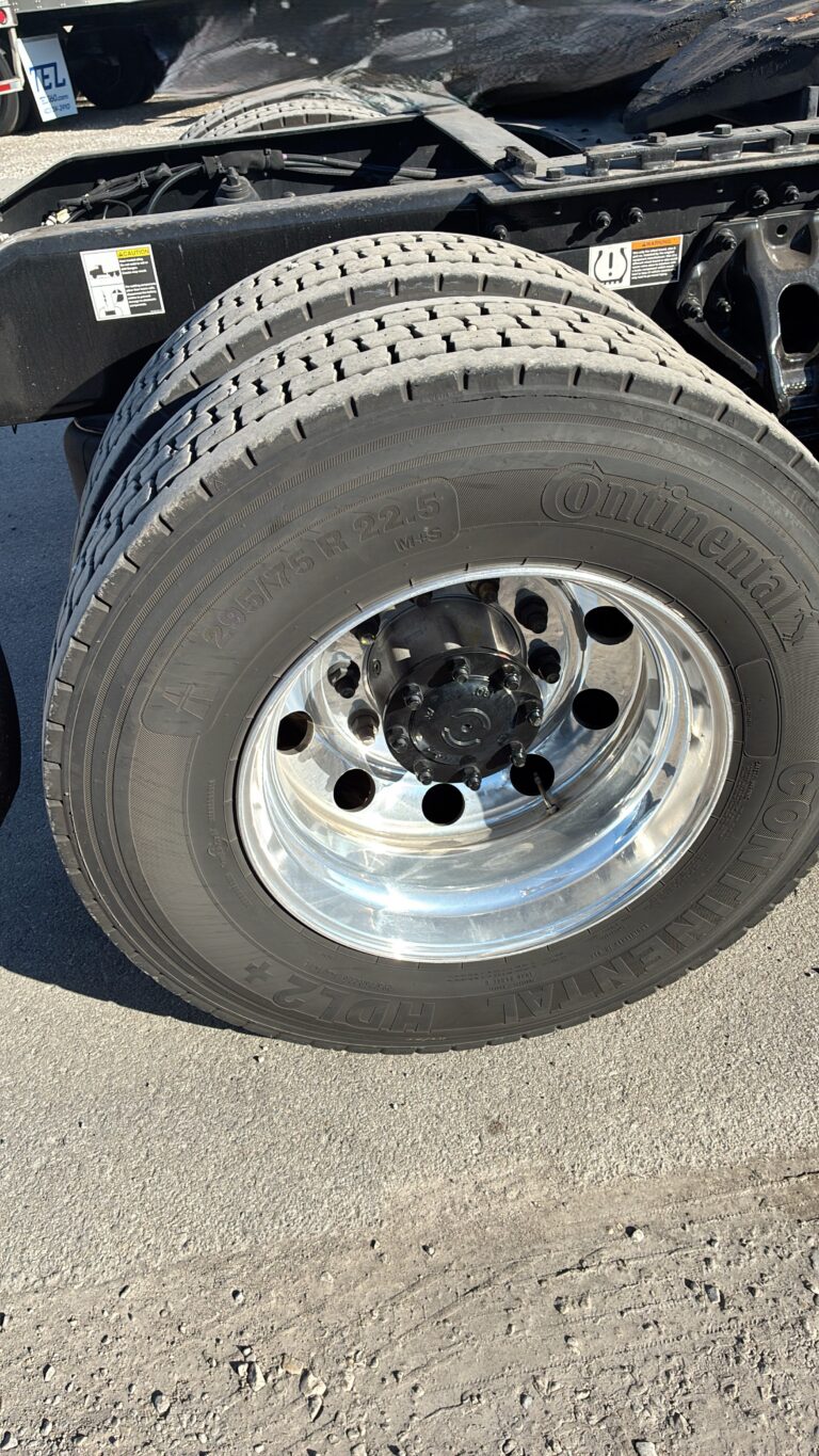 721753182-image-E284EB78-CA2C-4B63-B419-959DC550DE33