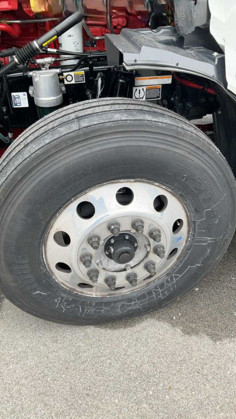 724925386-image-A0ACF56E-F289-4381-90FC-E132225CD971